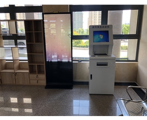  The government affairs service center of Huaiyuan County in Bengbu and the government of Liucheng Town purchased our two 55 inch touch all-in-one machines, two 19 inch touch all-in-one machines and one 43 inch information publishing all-in-one machine